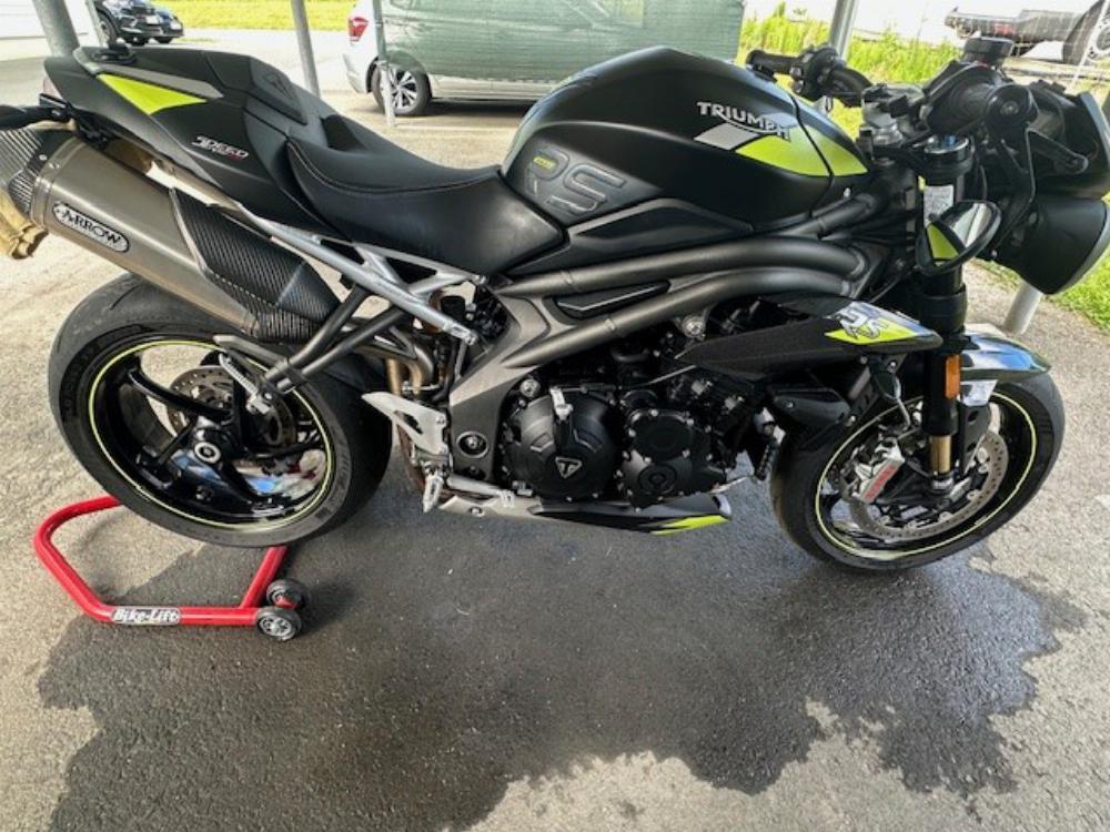 Motorrad verkaufen Triumph Speed Triple 1050 RS Ankauf